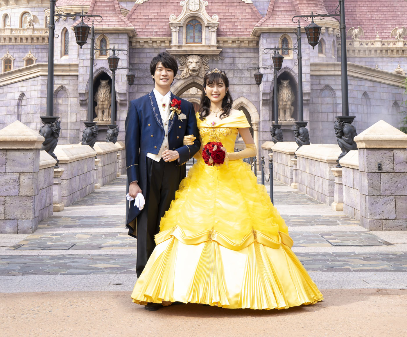 東京ディズニーランド(R)「美女と野獣」エリアで結婚式を！ – 旅するweb
