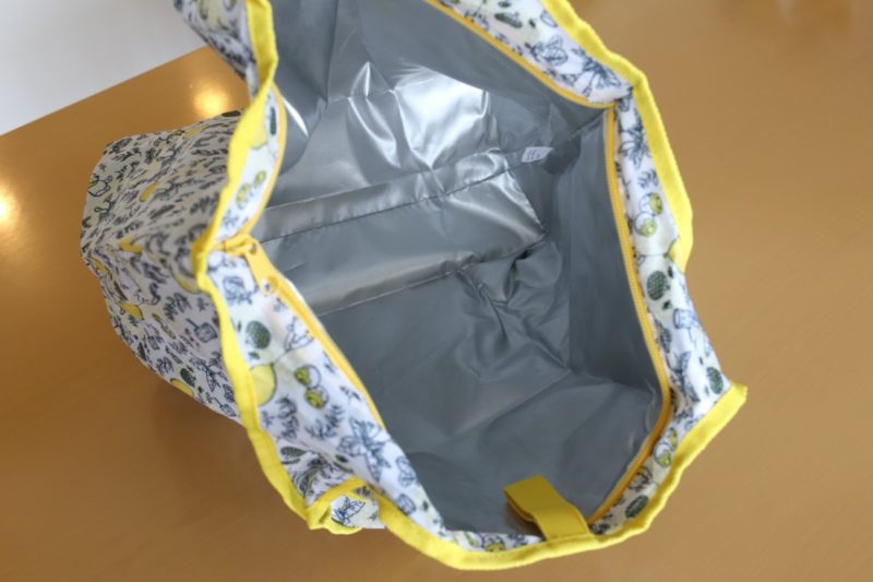 「Disney くまのプーさん」折り畳める大容量保冷バックが宝島社から発売！