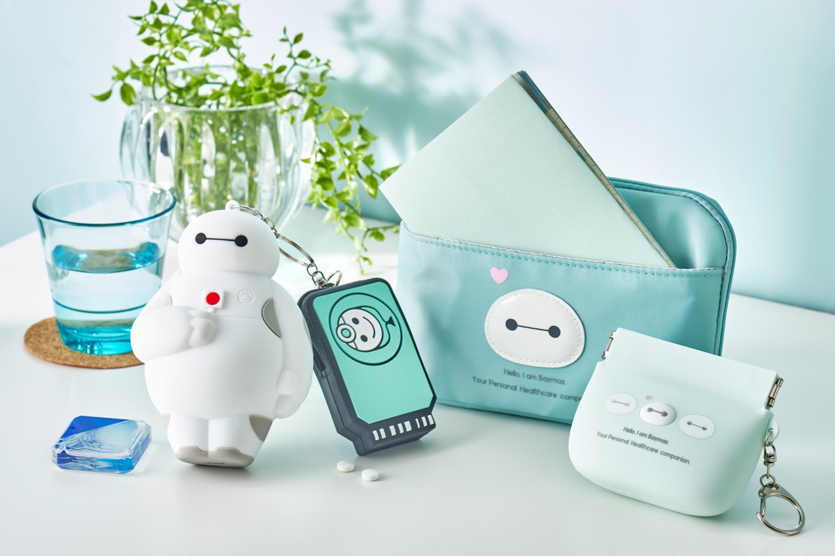 ディズニーストア」ベイマックスデザインの花粉グッズを1月17日（金 