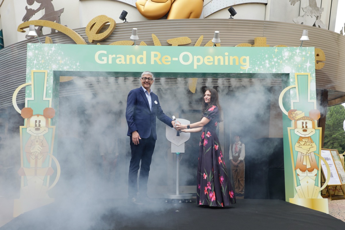 ディズニーストア 東京ディズニーリゾート店リニューアルオープニング 