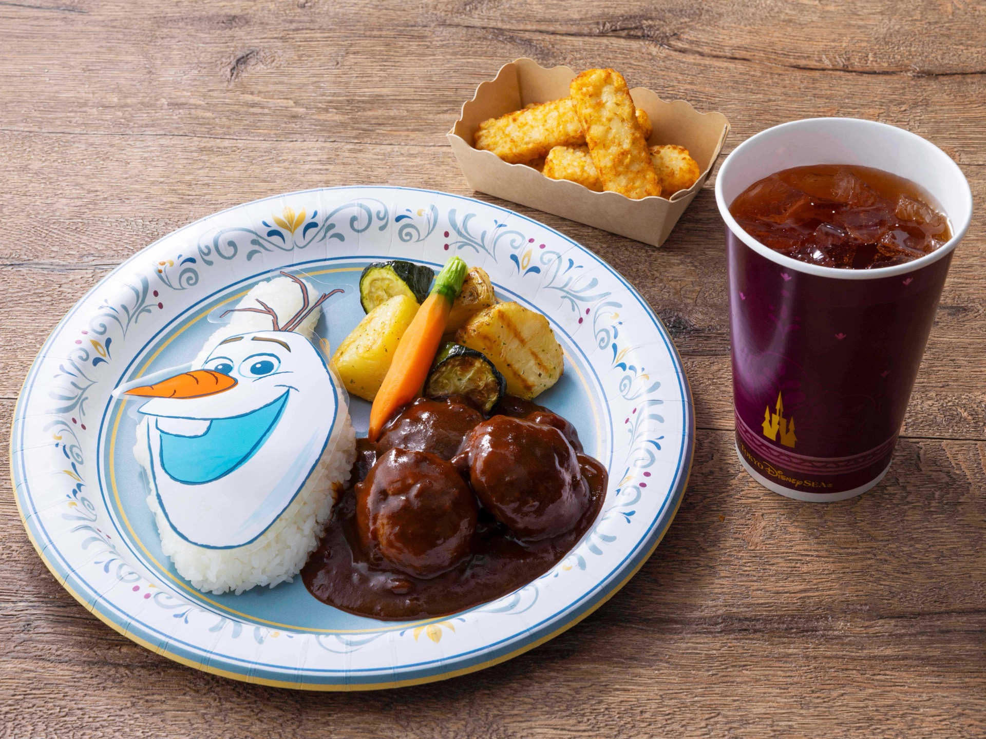 アレンデール城で美食のひとときを。東京ディズニーシー「アレンデール・ロイヤルバンケット」メニュー刷新！