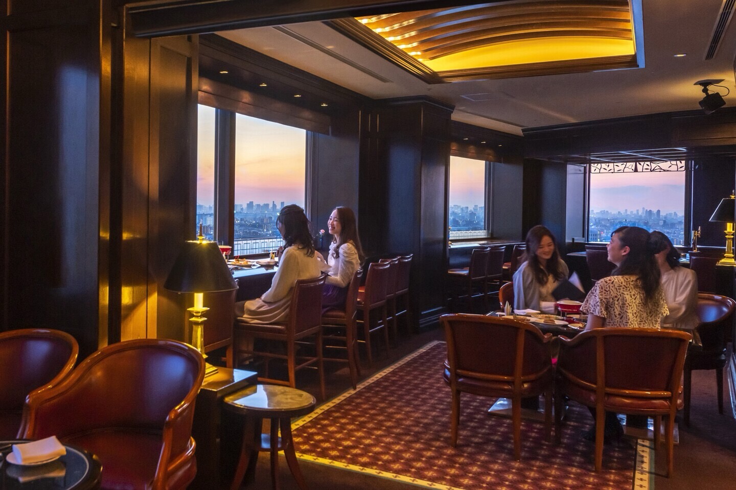 地上72mの夜景と楽しむ秋限定贅沢ナイト！浦安ブライトンホテル東京ベイに「80種超フリーフロー×本格ディナー」プラン登場