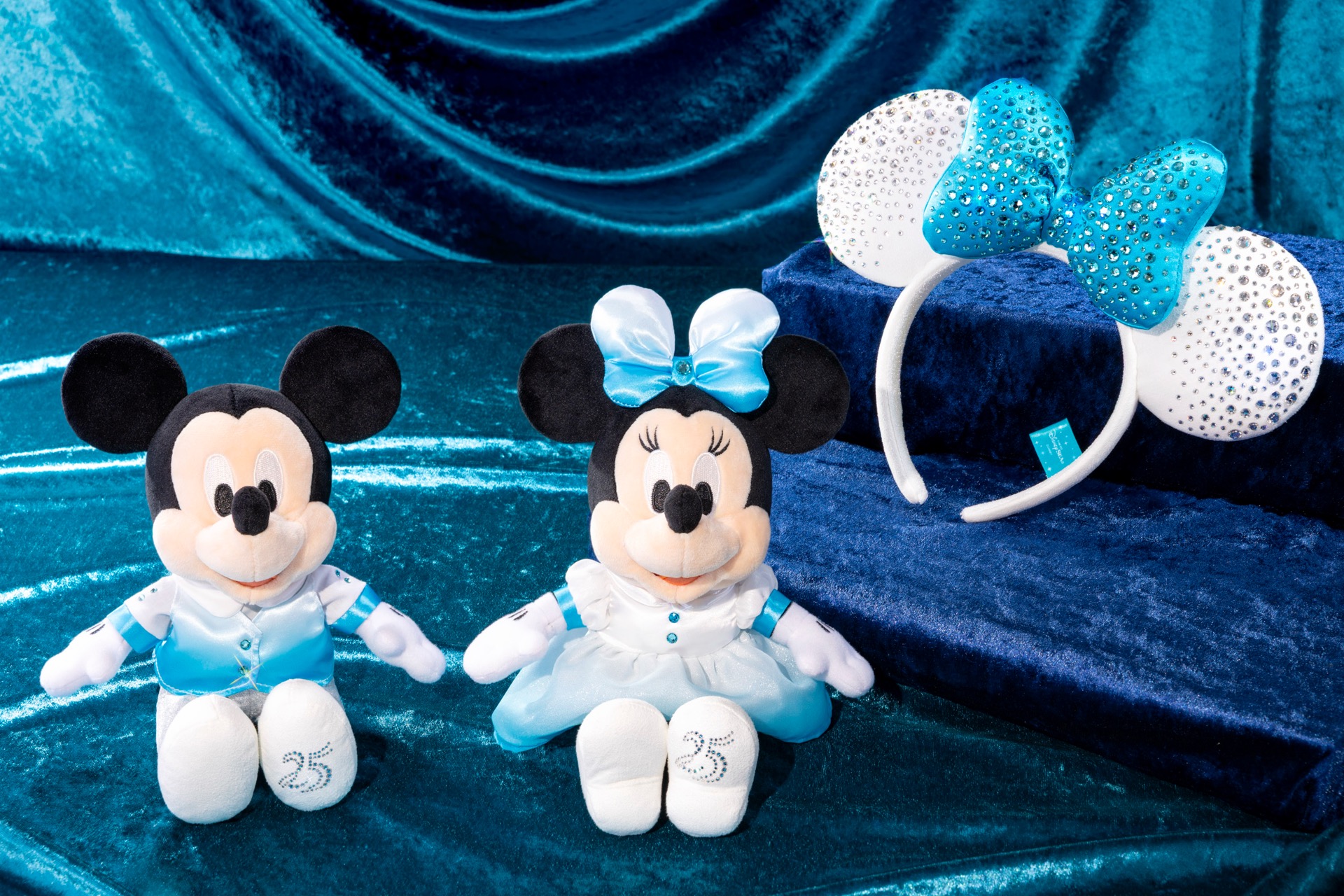 【東京ディズニーシー25周年】スワロフスキー・クリスタル輝く豪華スペシャルグッズが11月25日（水）より登場！